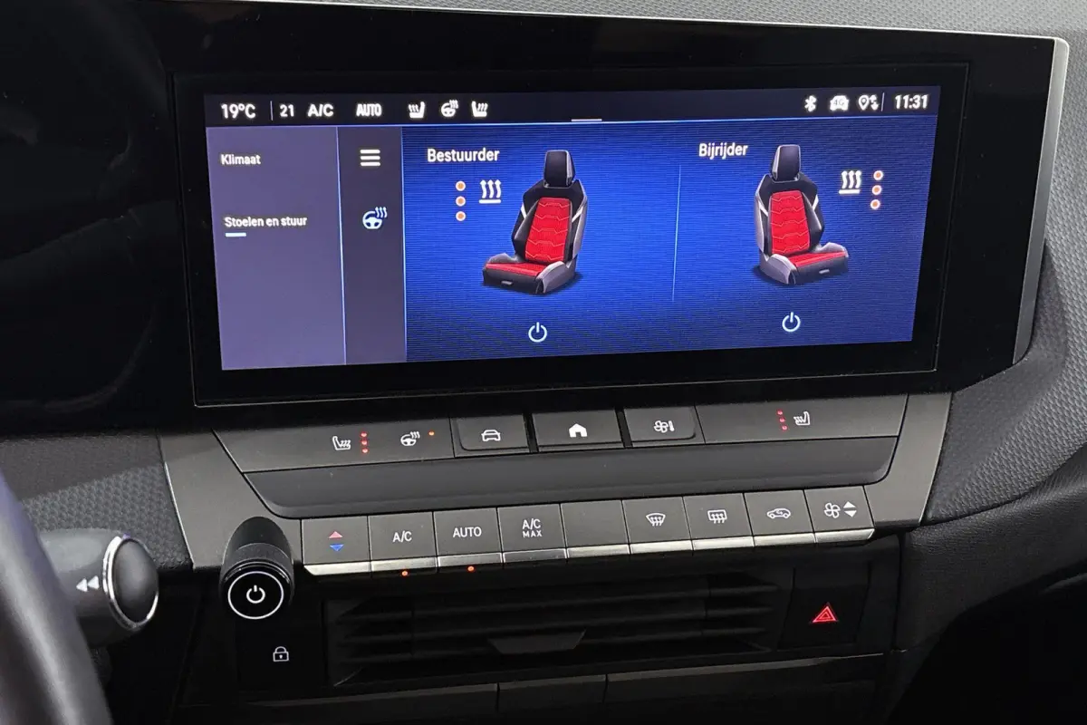 1.2 Business Edition Navigatie Apple CarPlay Stoelverwarming Achteruitrijcamera
