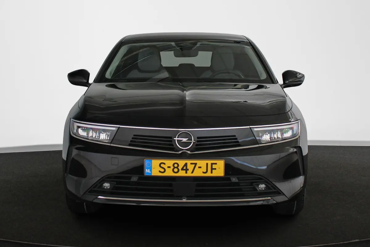 1.2 Business Edition Navigatie Apple CarPlay Stoelverwarming Achteruitrijcamera