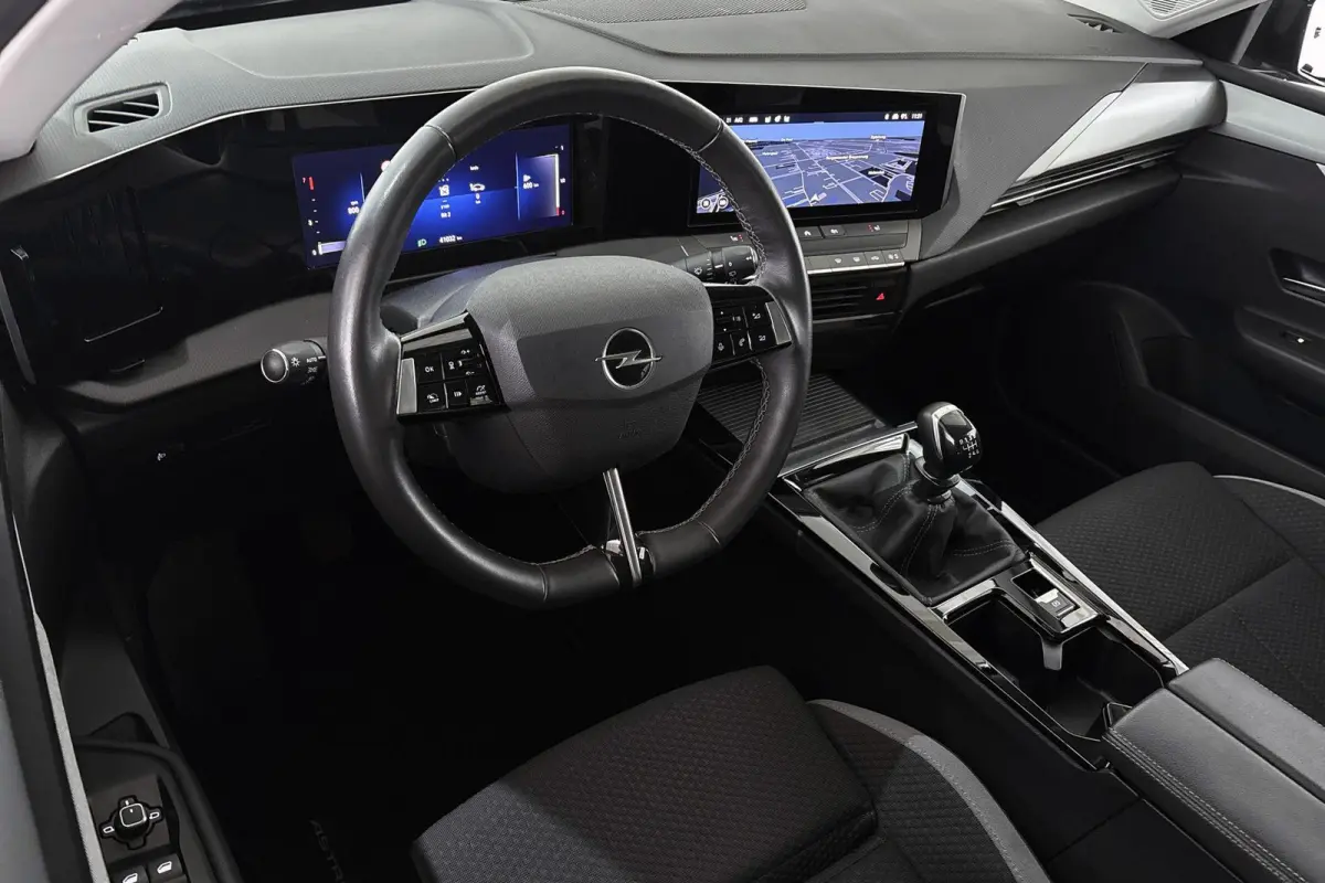 1.2 Business Edition Navigatie Apple CarPlay Stoelverwarming Achteruitrijcamera