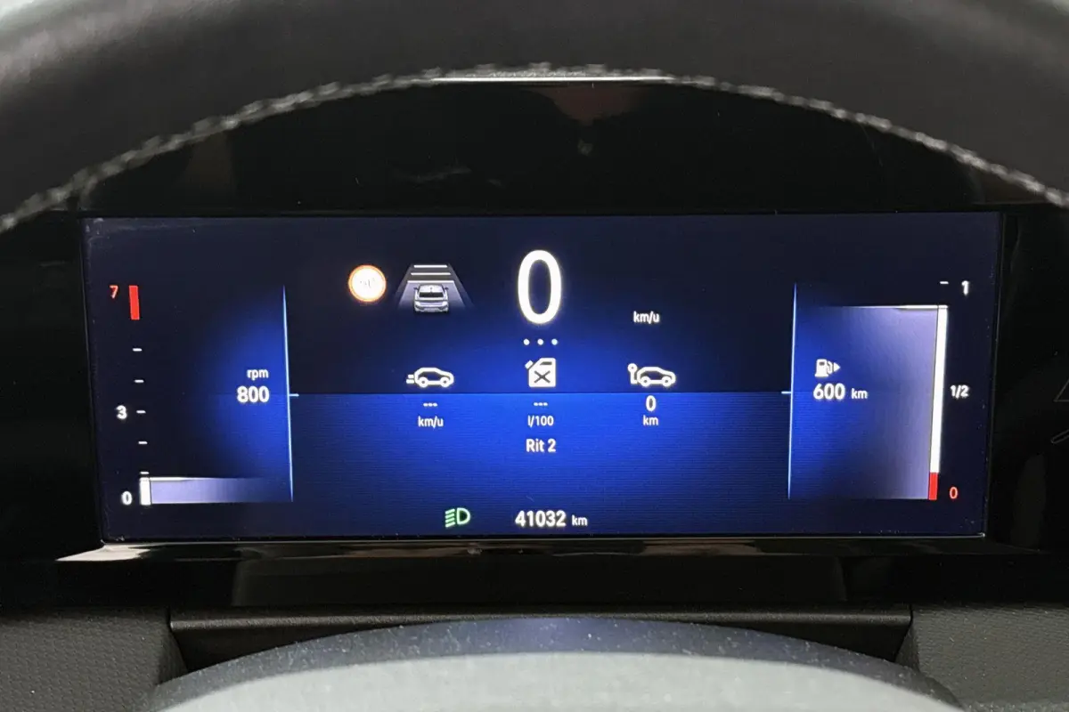 1.2 Business Edition Navigatie Apple CarPlay Stoelverwarming Achteruitrijcamera
