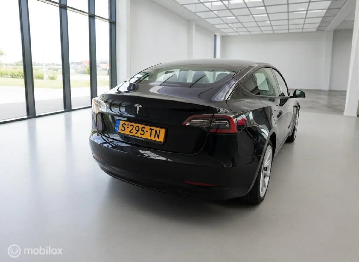 Standard RWD Plus 60 kWh | 04/2023 | SOH 90,01% | incl. BTW | LFP | Autopilot