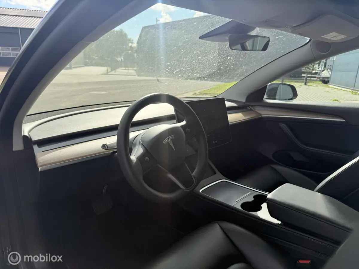 Standard RWD Plus 60 kWh | 04/2023 | SOH 90,01% | incl. BTW | LFP | Autopilot