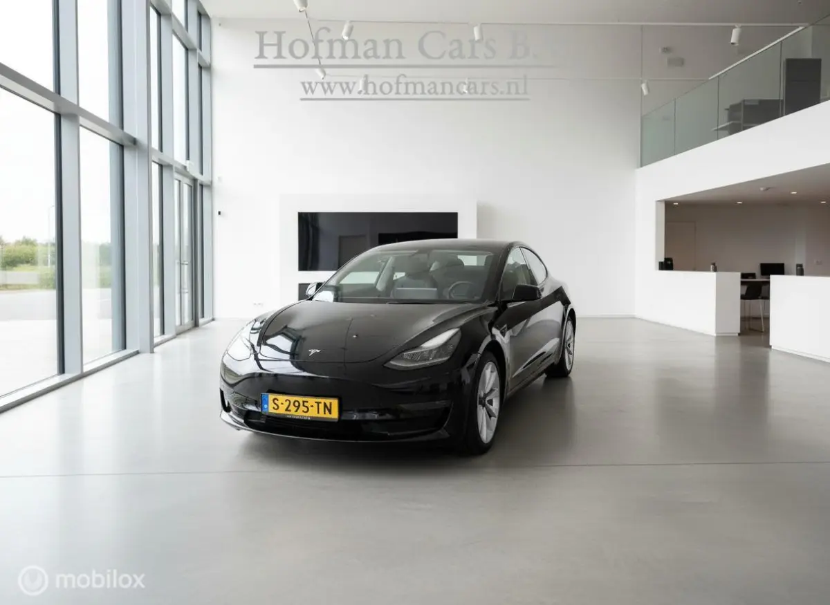 Standard RWD Plus 60 kWh | 04/2023 | SOH 90,01% | incl. BTW | LFP | Autopilot