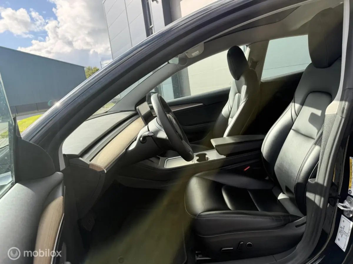 Standard RWD Plus 60 kWh | 04/2023 | SOH 90,01% | incl. BTW | LFP | Autopilot