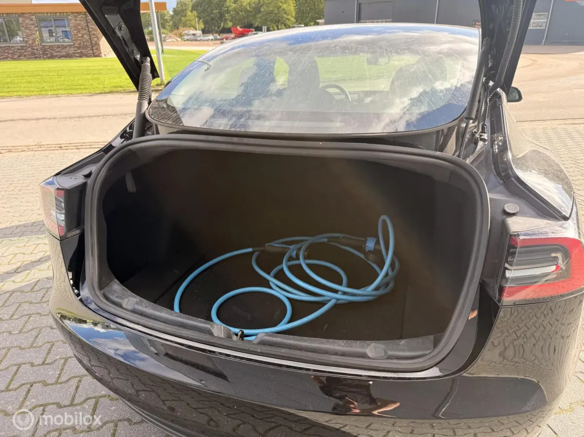 Standard RWD Plus 60 kWh | 04/2023 | SOH 90,01% | incl. BTW | LFP | Autopilot