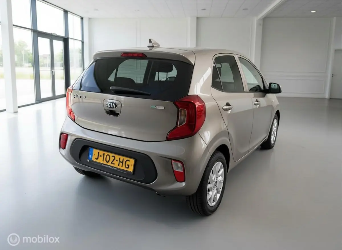 1.0 MPi DynamicLine | Camera | CarPlay | Cruise | LM Velgen