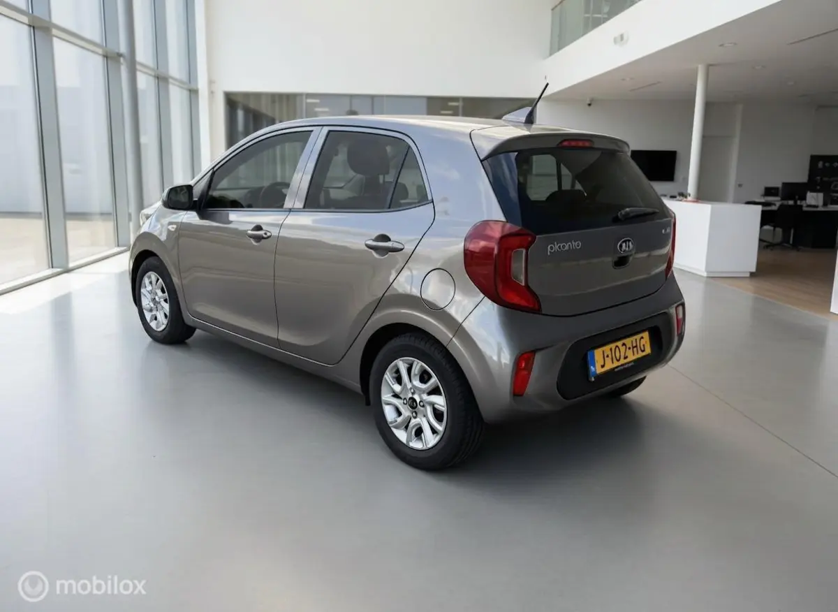1.0 MPi DynamicLine | Camera | CarPlay | Cruise | LM Velgen
