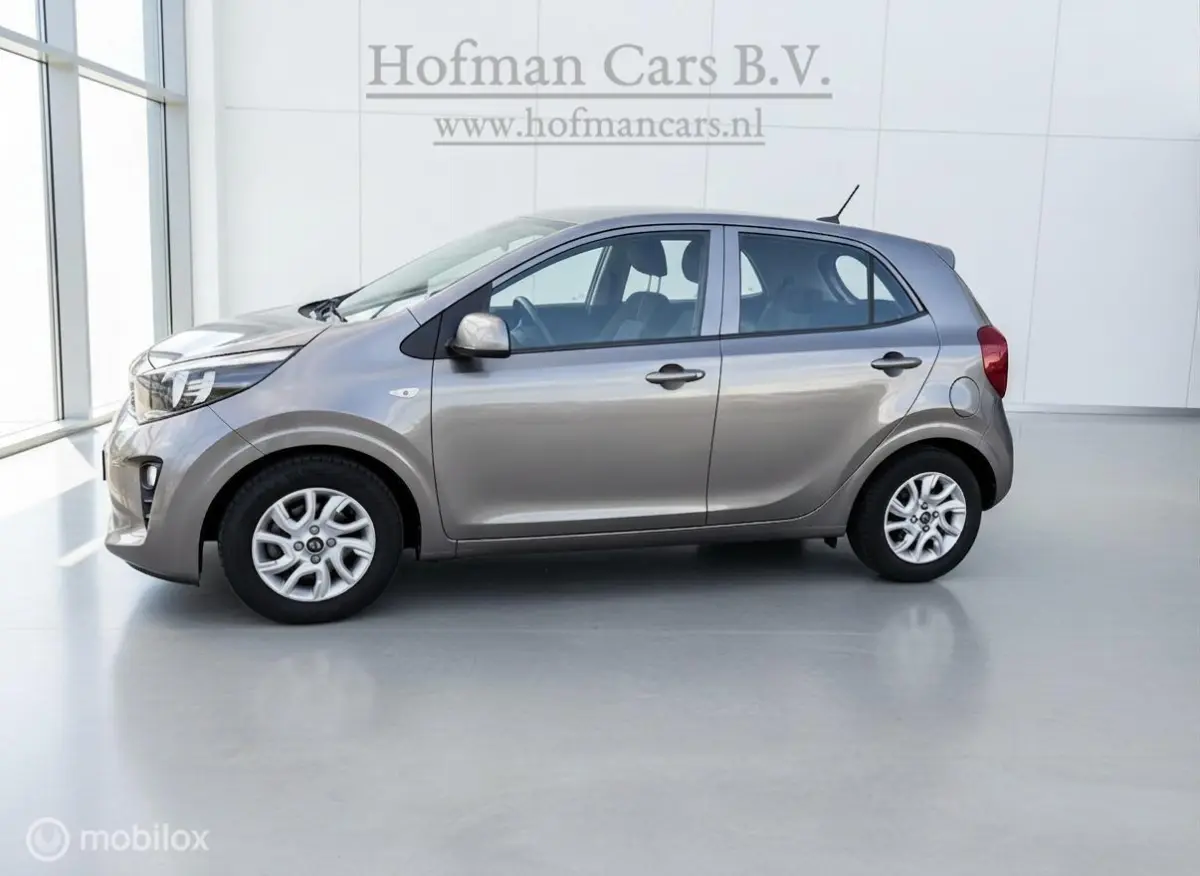 1.0 MPi DynamicLine | Camera | CarPlay | Cruise | LM Velgen