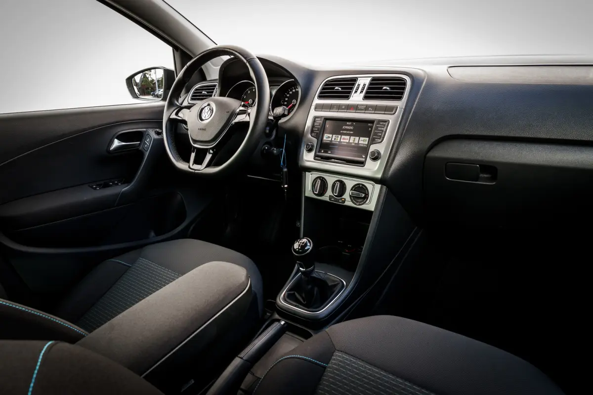 1.0 BlueMotion Comfortline | 47.095 Km! | Cruise Control | Airco | Getint Glas | 15 Inch LMV
