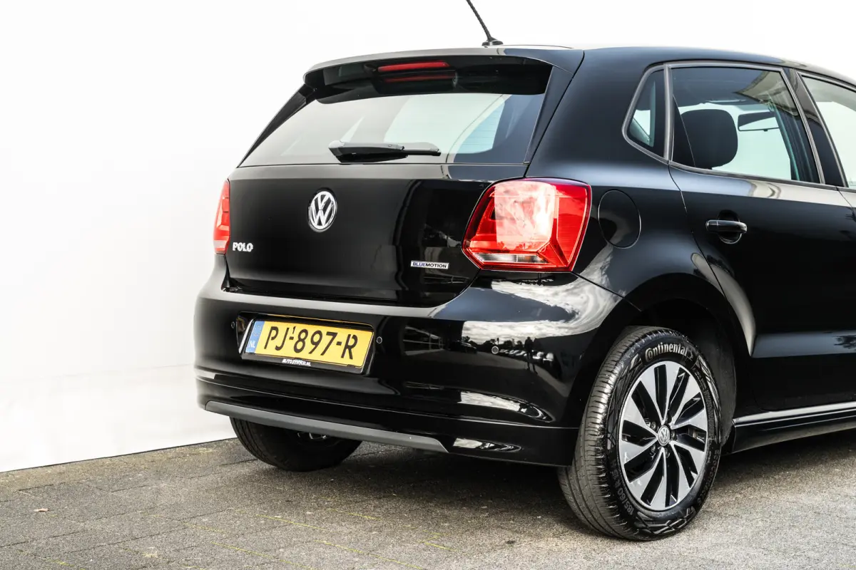 1.0 BlueMotion Comfortline | 47.095 Km! | Cruise Control | Airco | Getint Glas | 15 Inch LMV