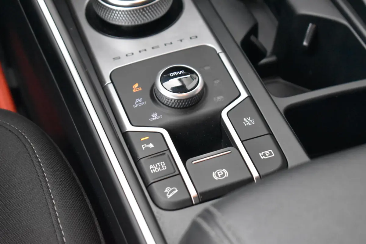 1.6 T-GDI Plug-in Hybrid 4WD ComfortLine 5p.