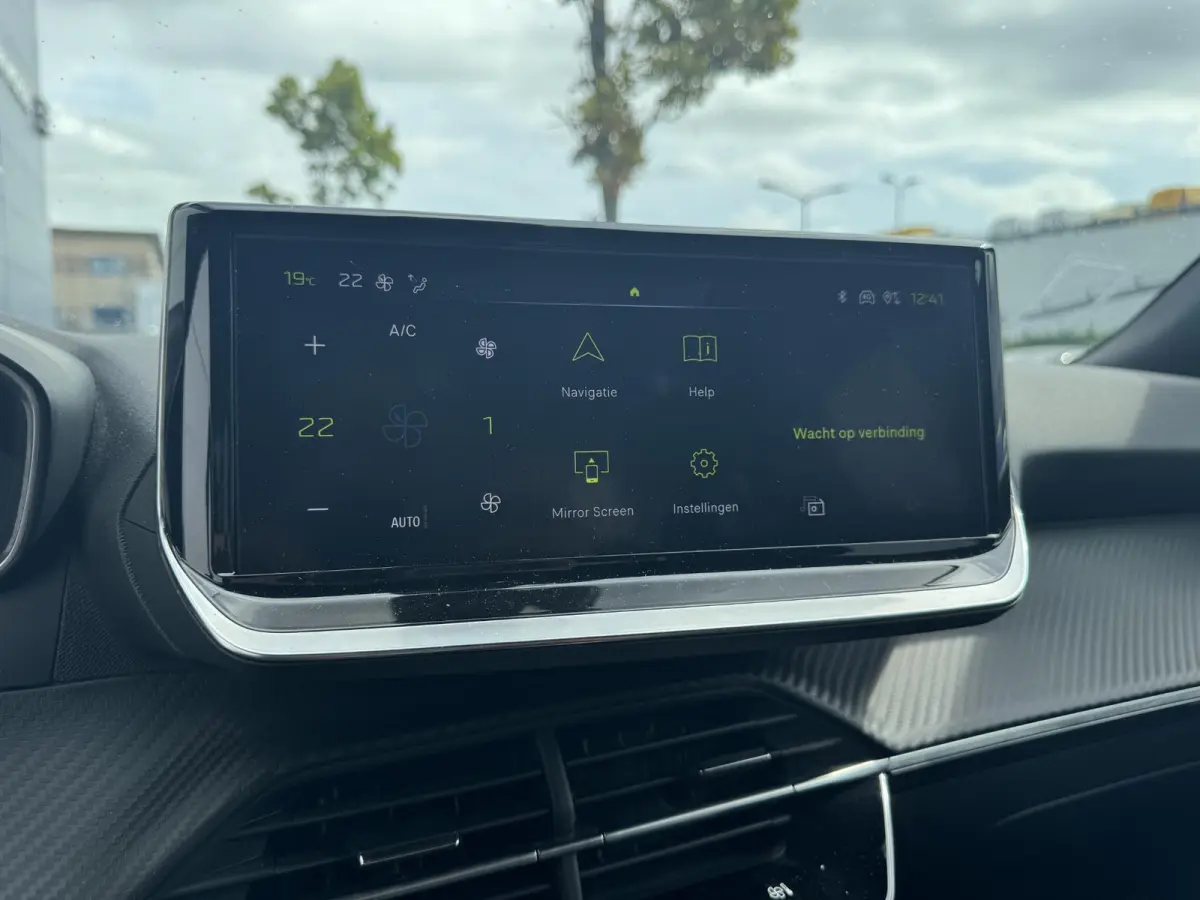 1.2 Hybrid 145 Allure | Camera | Adaptieve Cruise Control | Camera | Keyless entry | Apple Carplay/Android Auto