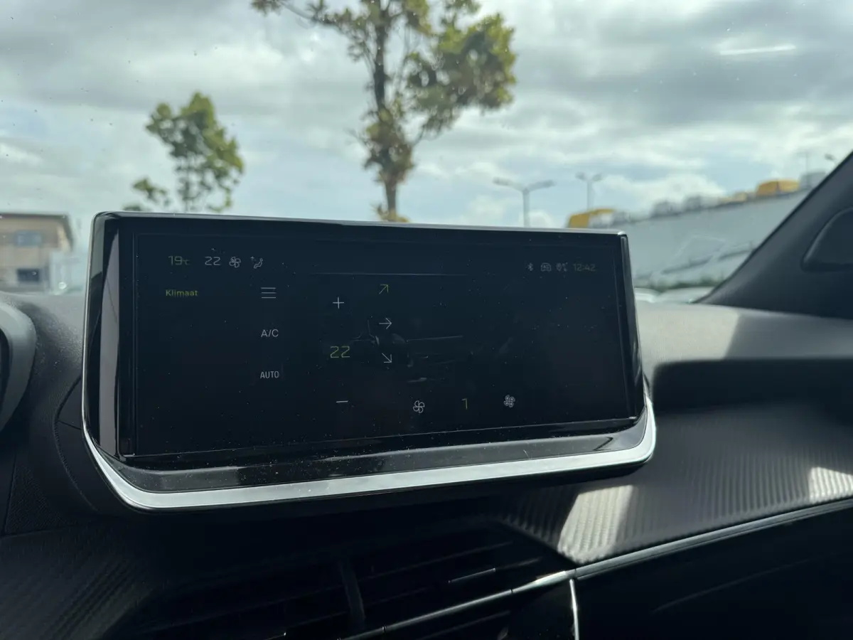 1.2 Hybrid 145 Allure | Camera | Adaptieve Cruise Control | Camera | Keyless entry | Apple Carplay/Android Auto