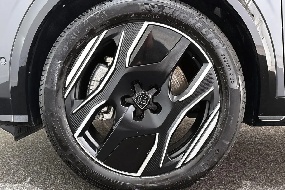 GT Exclusive 73 kWh 7p Panoramadak Nappa Leder Stuur/Stoelverwarming 360