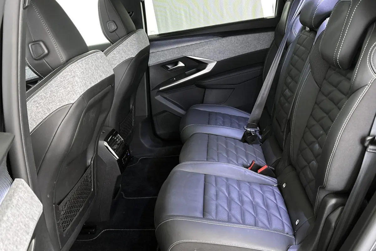 GT Exclusive 73 kWh 7p Panoramadak Nappa Leder Stuur/Stoelverwarming 360