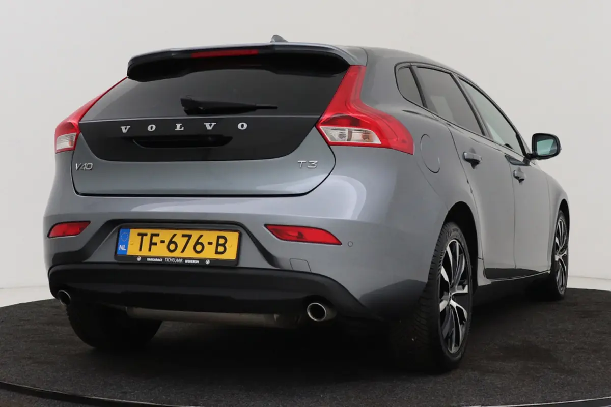 1.5 T3 Dynamic Edition | Panoramadak | Camera | Harman/Kardon | Parkeersensoren