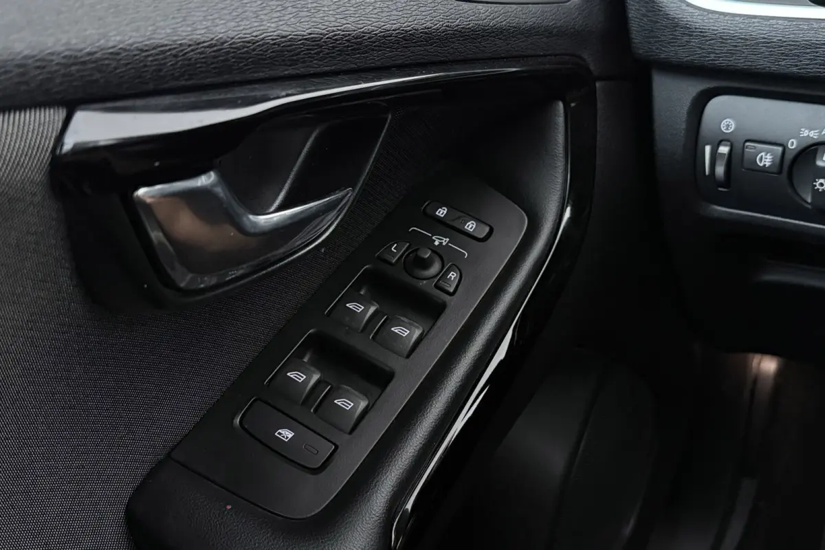 1.5 T3 Dynamic Edition | Panoramadak | Camera | Harman/Kardon | Parkeersensoren