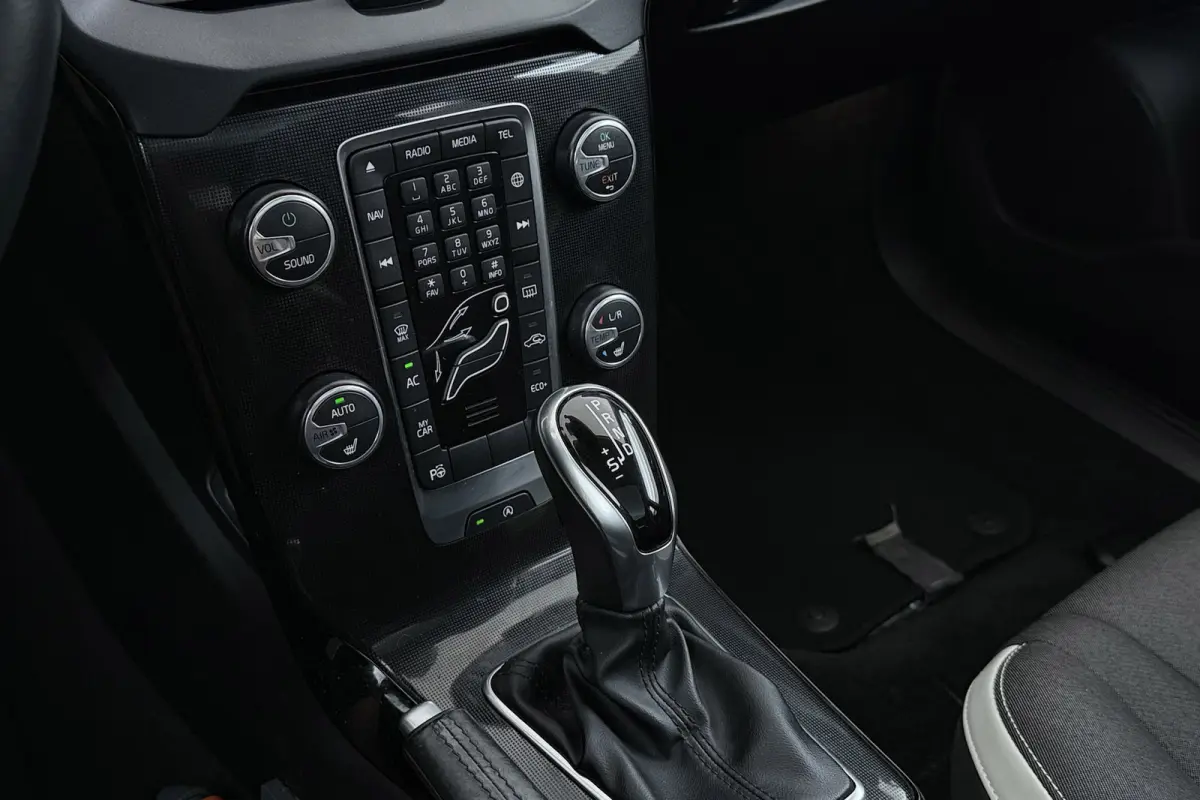 1.5 T3 Dynamic Edition | Panoramadak | Camera | Harman/Kardon | Parkeersensoren