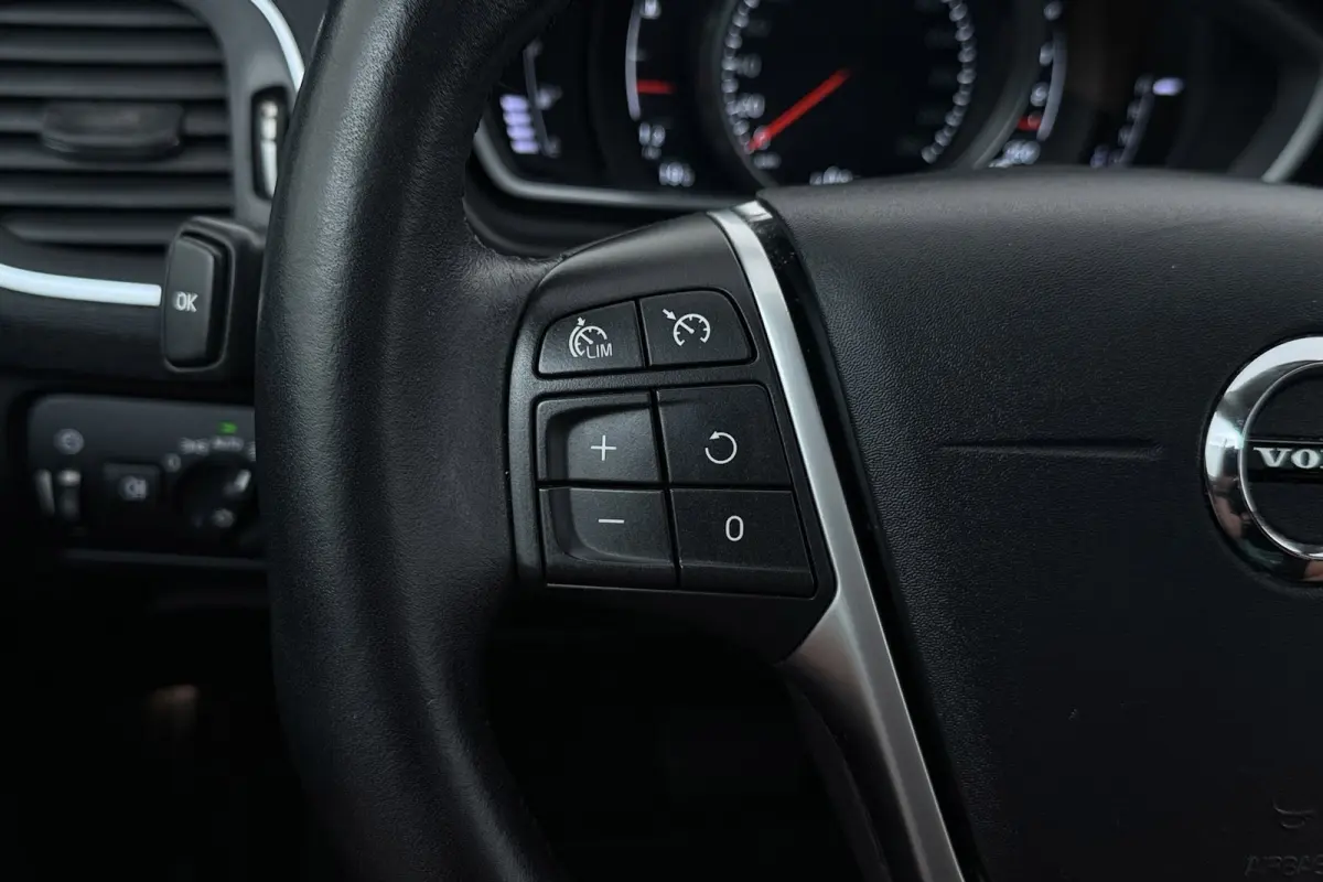1.5 T3 Dynamic Edition | Panoramadak | Camera | Harman/Kardon | Parkeersensoren