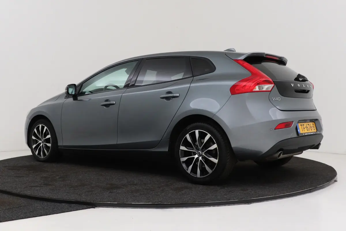 1.5 T3 Dynamic Edition | Panoramadak | Camera | Harman/Kardon | Parkeersensoren