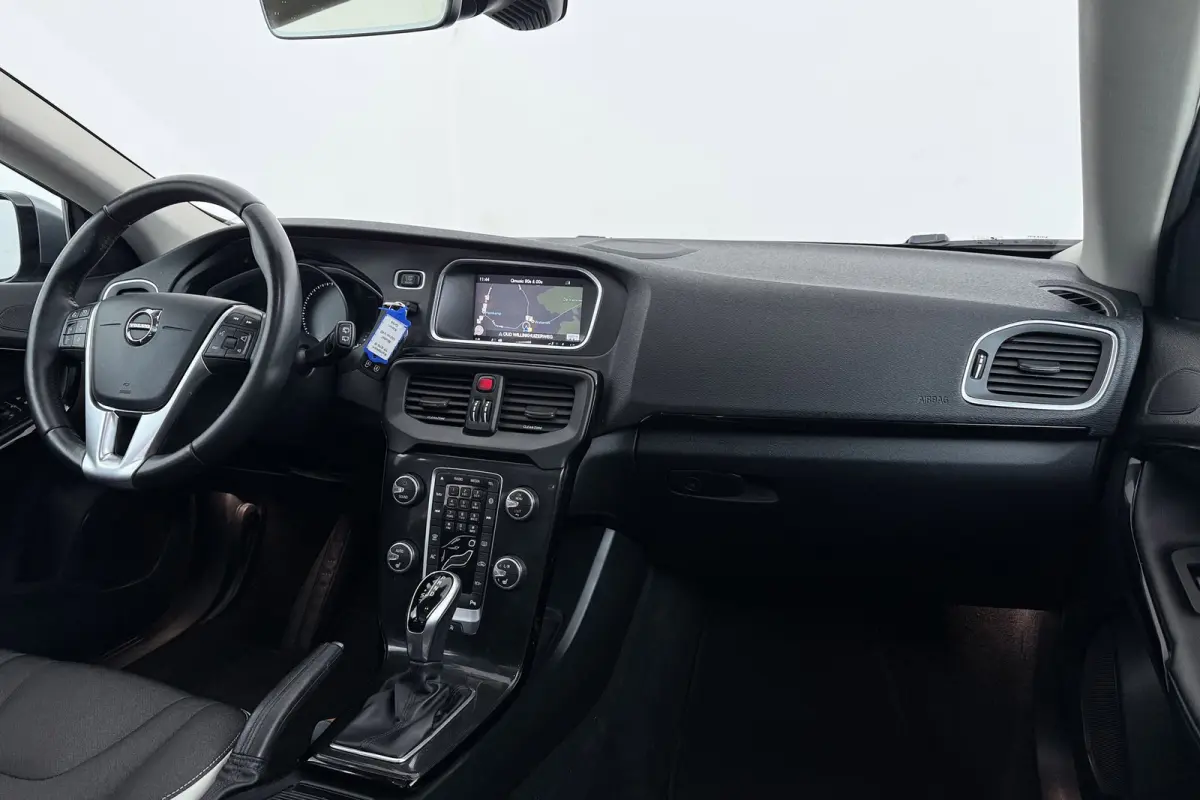1.5 T3 Dynamic Edition | Panoramadak | Camera | Harman/Kardon | Parkeersensoren