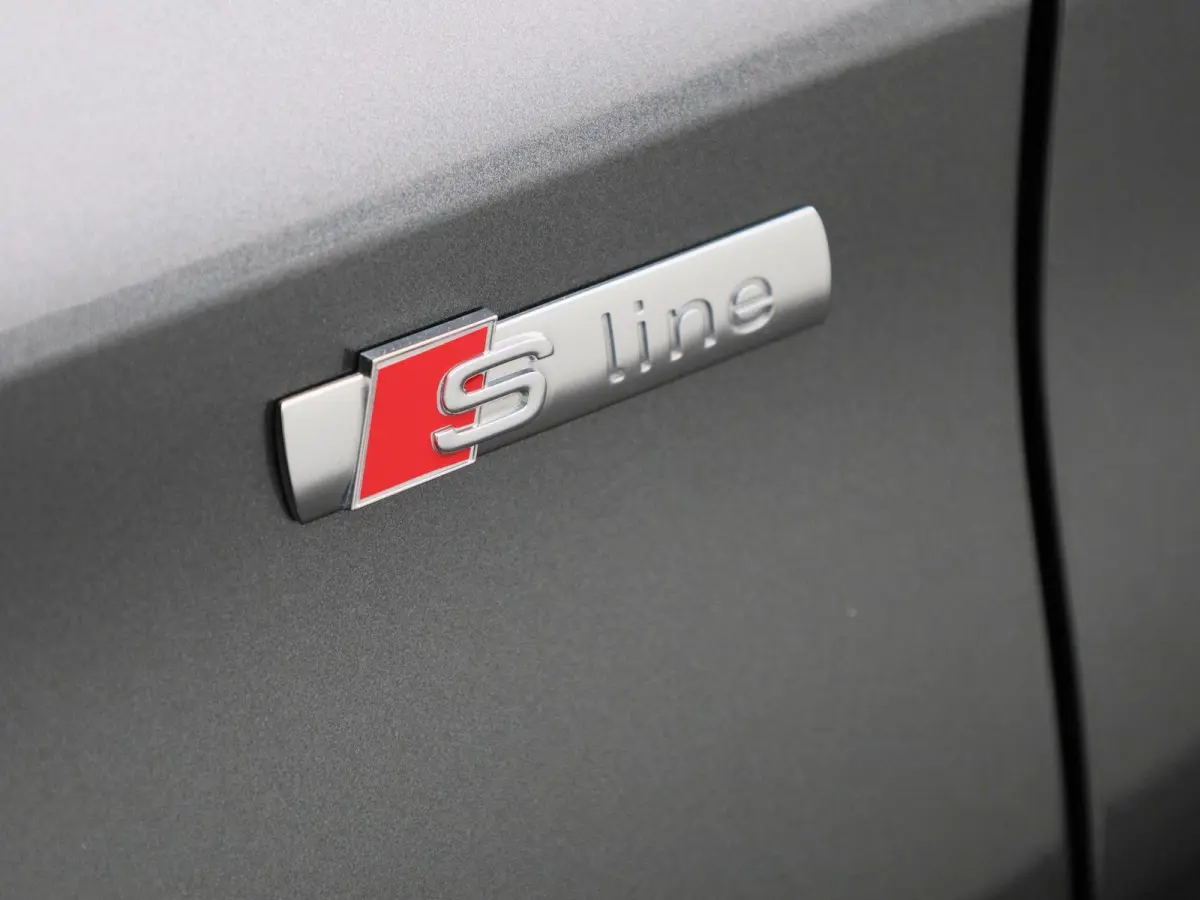 30 TFSI S edition | Automaat | Cruise Control Adaptief | Climate Control | Navigatie | LED verlichting | Apple Carplay | Android Auto | Sportstoelen |