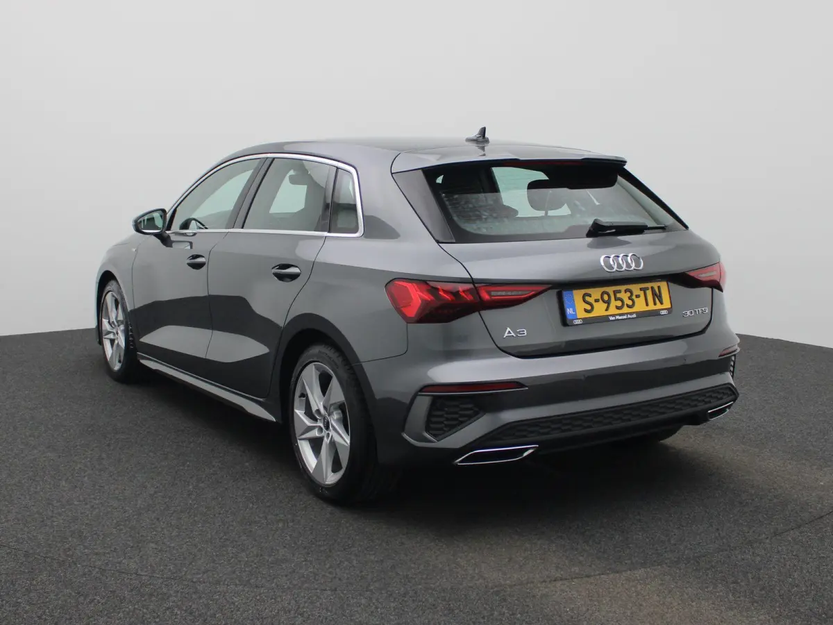 30 TFSI S edition | Automaat | Cruise Control Adaptief | Climate Control | Navigatie | LED verlichting | Apple Carplay | Android Auto | Sportstoelen |
