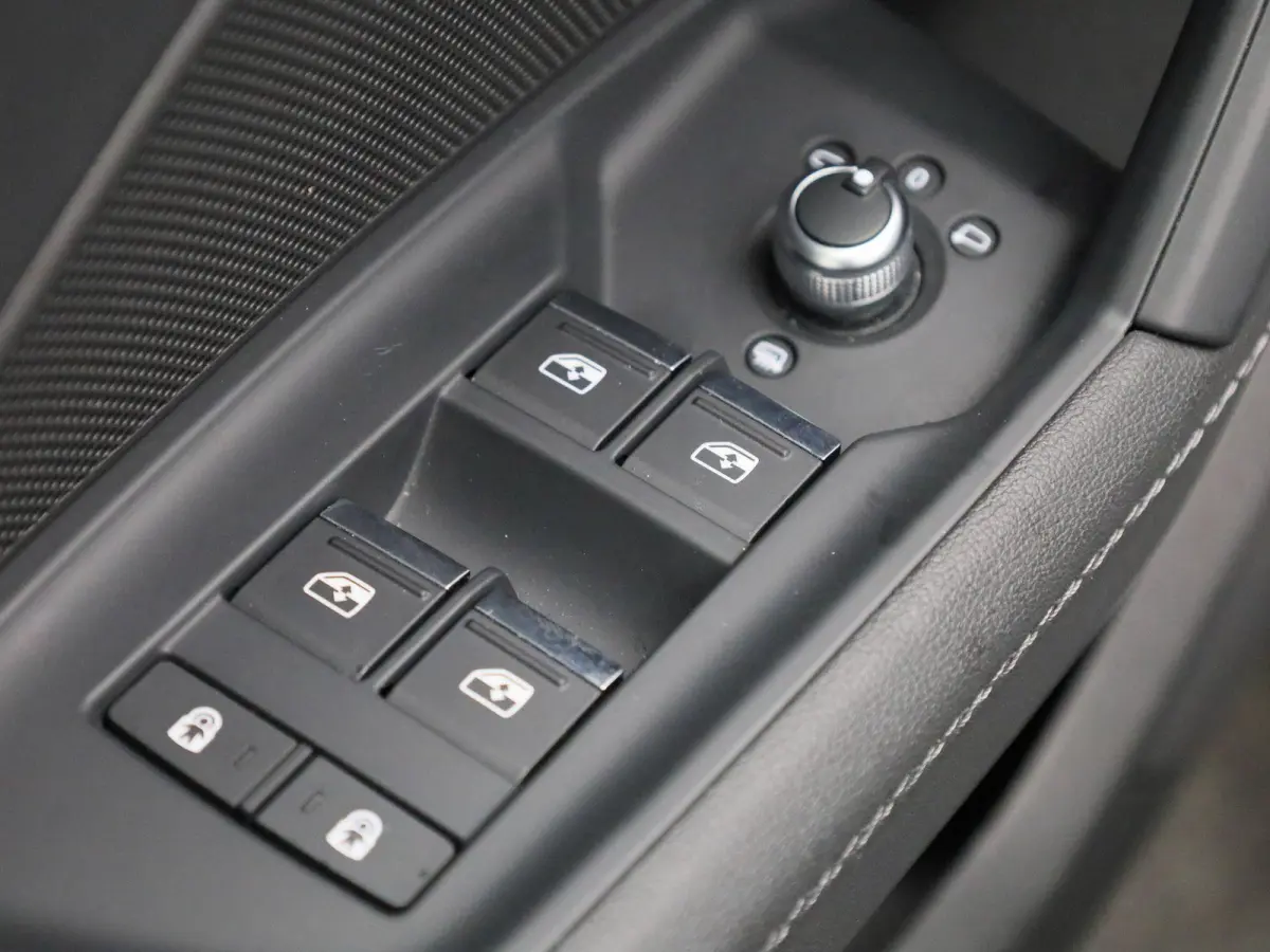 30 TFSI S edition | Automaat | Cruise Control Adaptief | Climate Control | Navigatie | LED verlichting | Apple Carplay | Android Auto | Sportstoelen |