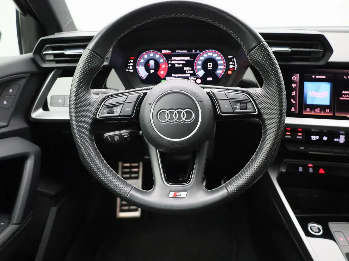 30 TFSI S edition | Automaat | Cruise Control Adaptief | Climate Control | Navigatie | LED verlichting | Apple Carplay | Android Auto | Sportstoelen |