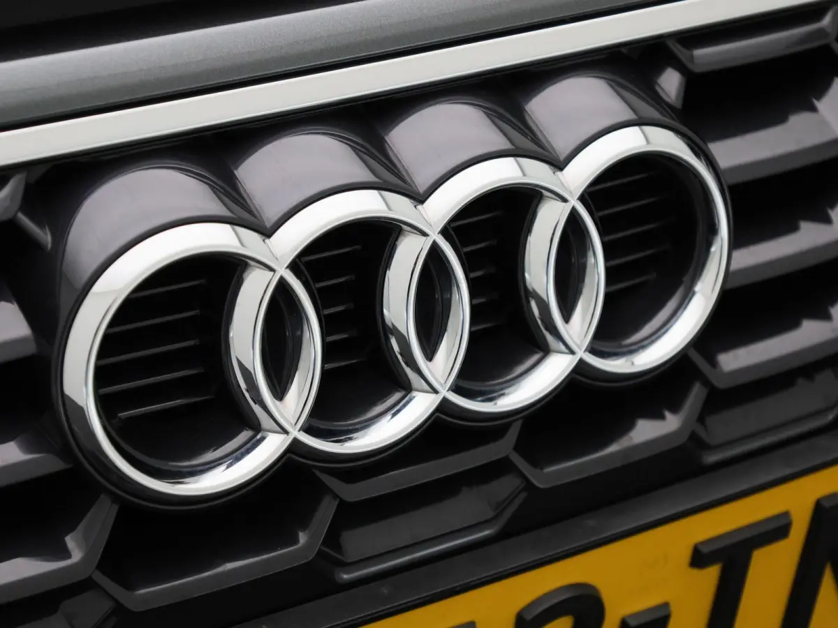 30 TFSI S edition | Automaat | Cruise Control Adaptief | Climate Control | Navigatie | LED verlichting | Apple Carplay | Android Auto | Sportstoelen |