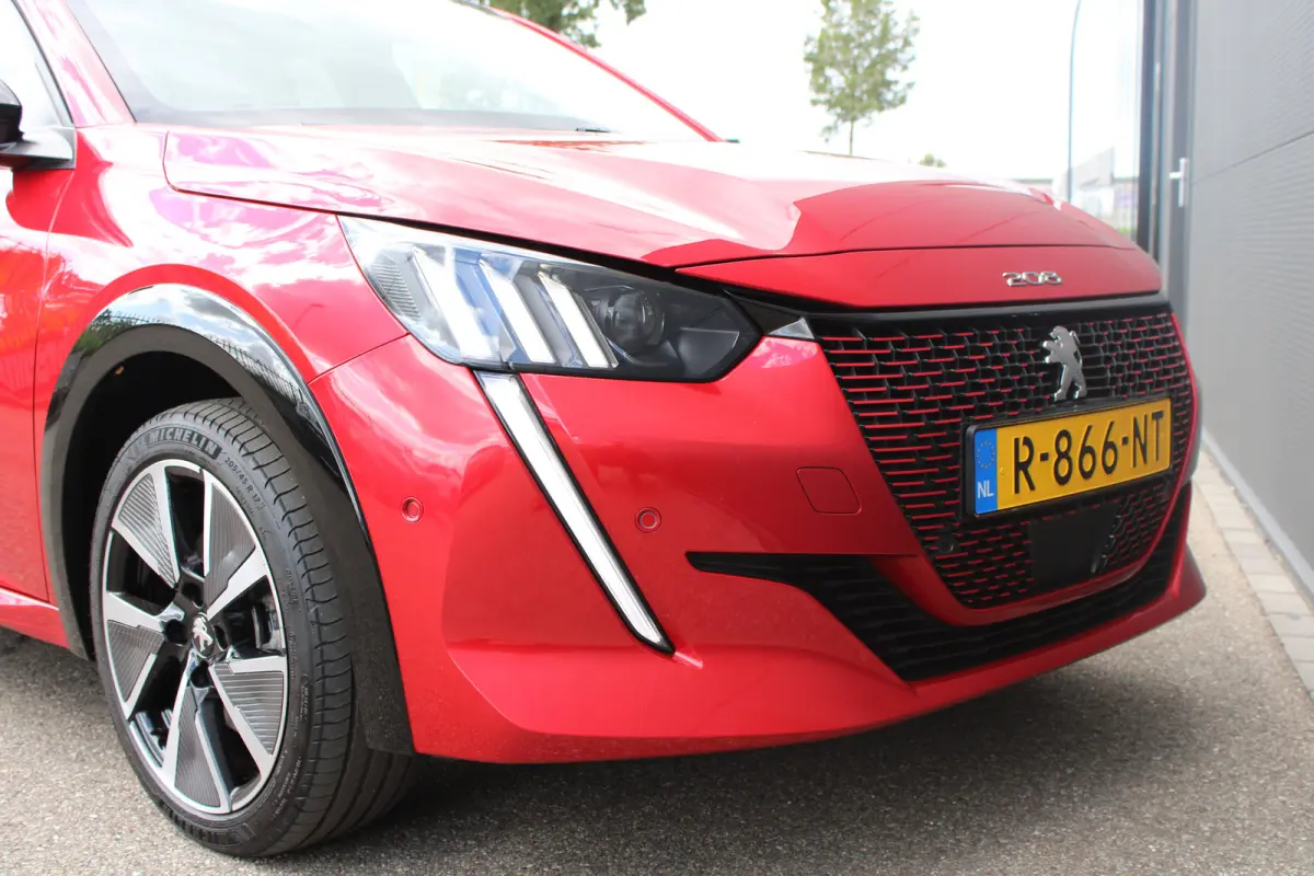EV GT Pack 50 kWh | Fase 3 laden | SOH 100% | Navigatie | Camera | Stoelverwarming | Black Diamond | Alcantara |