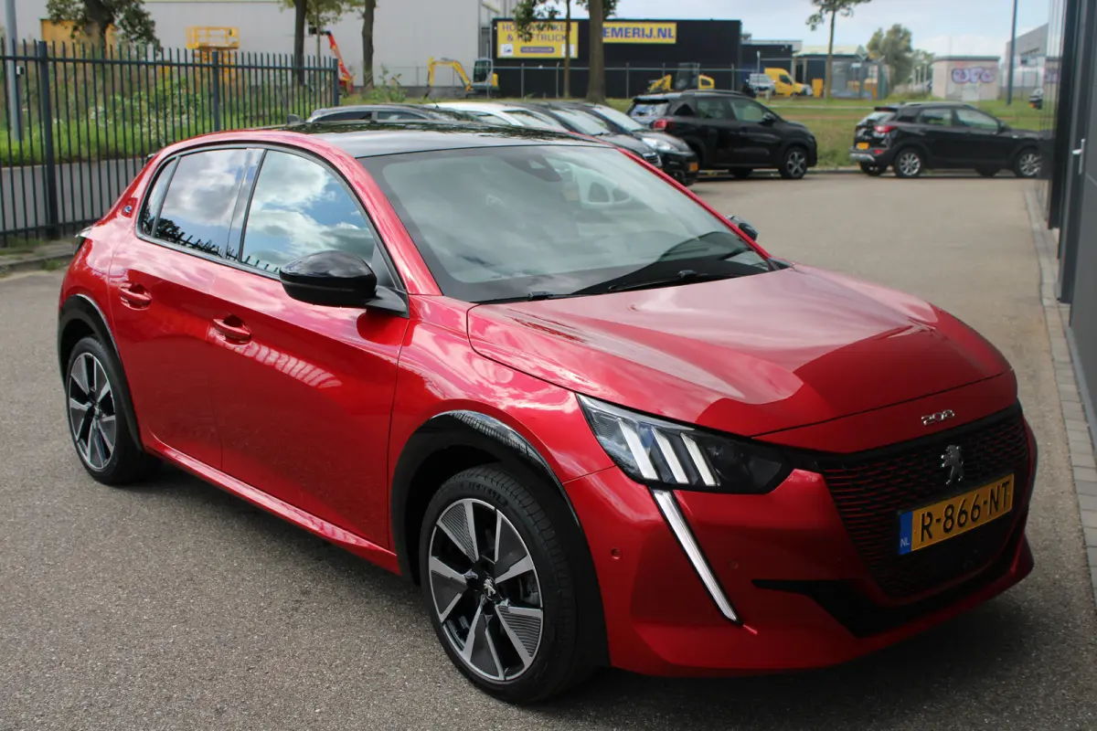 EV GT Pack 50 kWh | Fase 3 laden | SOH 100% | Navigatie | Camera | Stoelverwarming | Black Diamond | Alcantara |