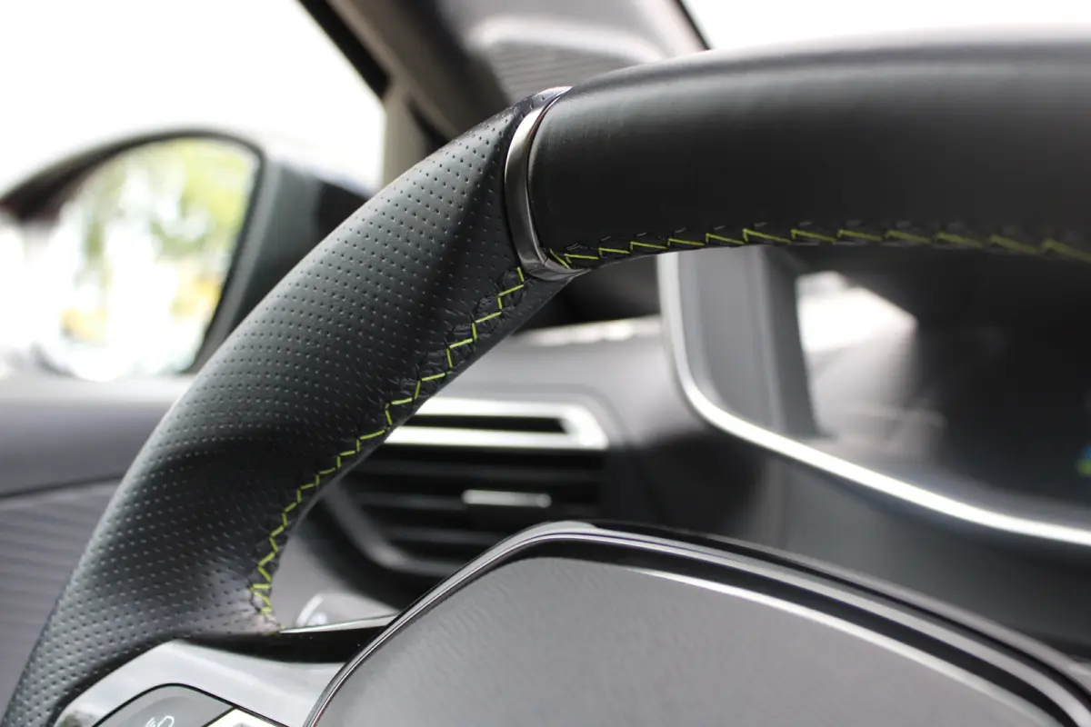 EV GT Pack 50 kWh | Fase 3 laden | SOH 100% | Navigatie | Camera | Stoelverwarming | Black Diamond | Alcantara |