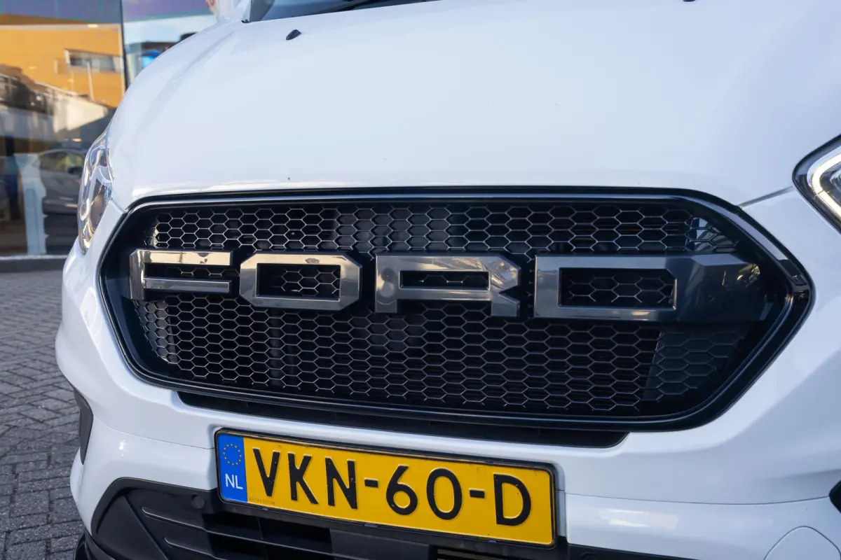 300 2.0 TDCI L2H1 Trend | Trekhaak | Camera | Parkeersensoren | Airco | Apple Carplay/Android Auto | Airco | Apple Carplay/Android Auto|telefoonintegratie premium | Cruise control
