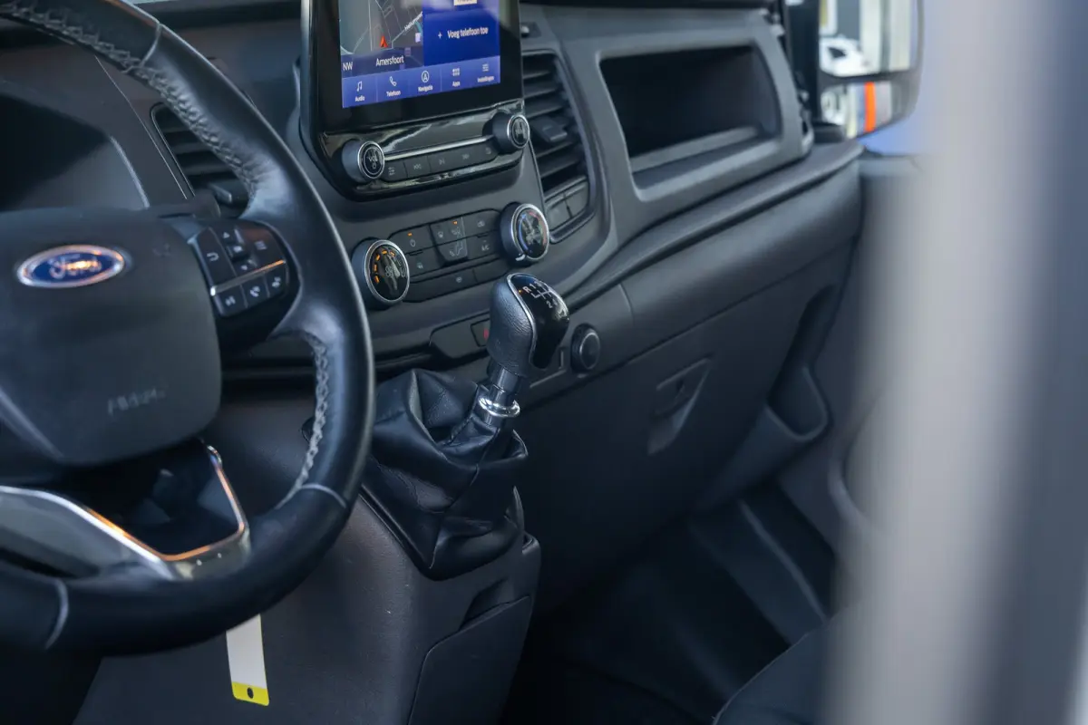 300 2.0 TDCI L2H1 Trend | Trekhaak | Camera | Parkeersensoren | Airco | Apple Carplay/Android Auto | Airco | Apple Carplay/Android Auto|telefoonintegratie premium | Cruise control