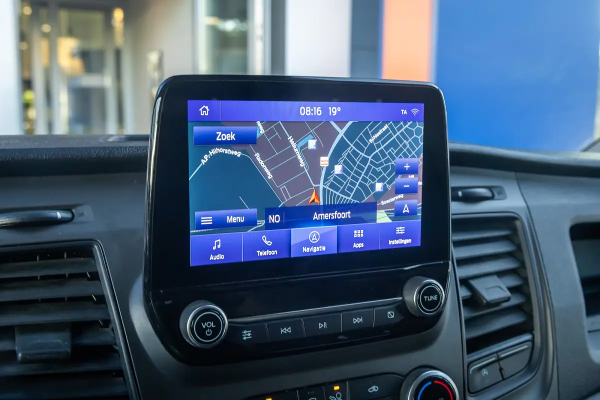 300 2.0 TDCI L2H1 Trend | Trekhaak | Camera | Parkeersensoren | Airco | Apple Carplay/Android Auto | Airco | Apple Carplay/Android Auto|telefoonintegratie premium | Cruise control