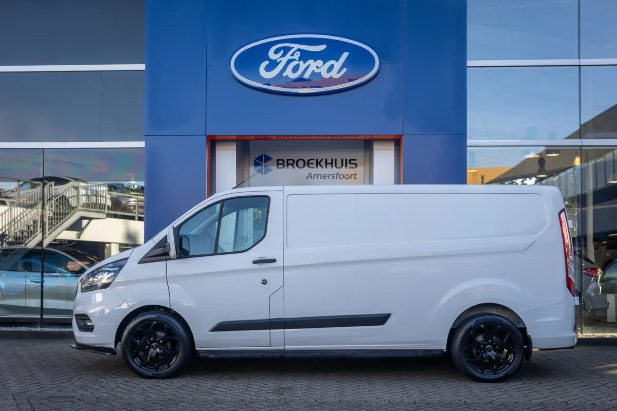 300 2.0 TDCI L2H1 Trend | Trekhaak | Camera | Parkeersensoren | Airco | Apple Carplay/Android Auto | Airco | Apple Carplay/Android Auto|telefoonintegratie premium | Cruise control