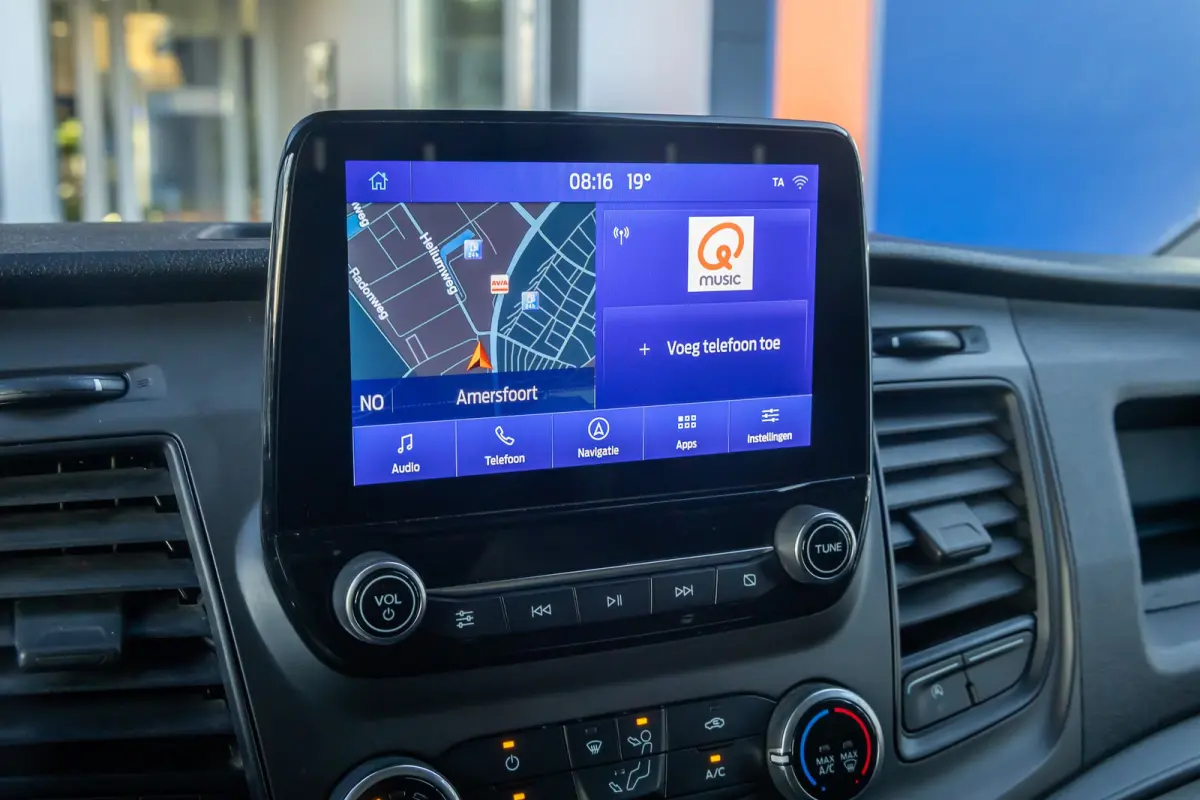 300 2.0 TDCI L2H1 Trend | Trekhaak | Camera | Parkeersensoren | Airco | Apple Carplay/Android Auto | Airco | Apple Carplay/Android Auto|telefoonintegratie premium | Cruise control