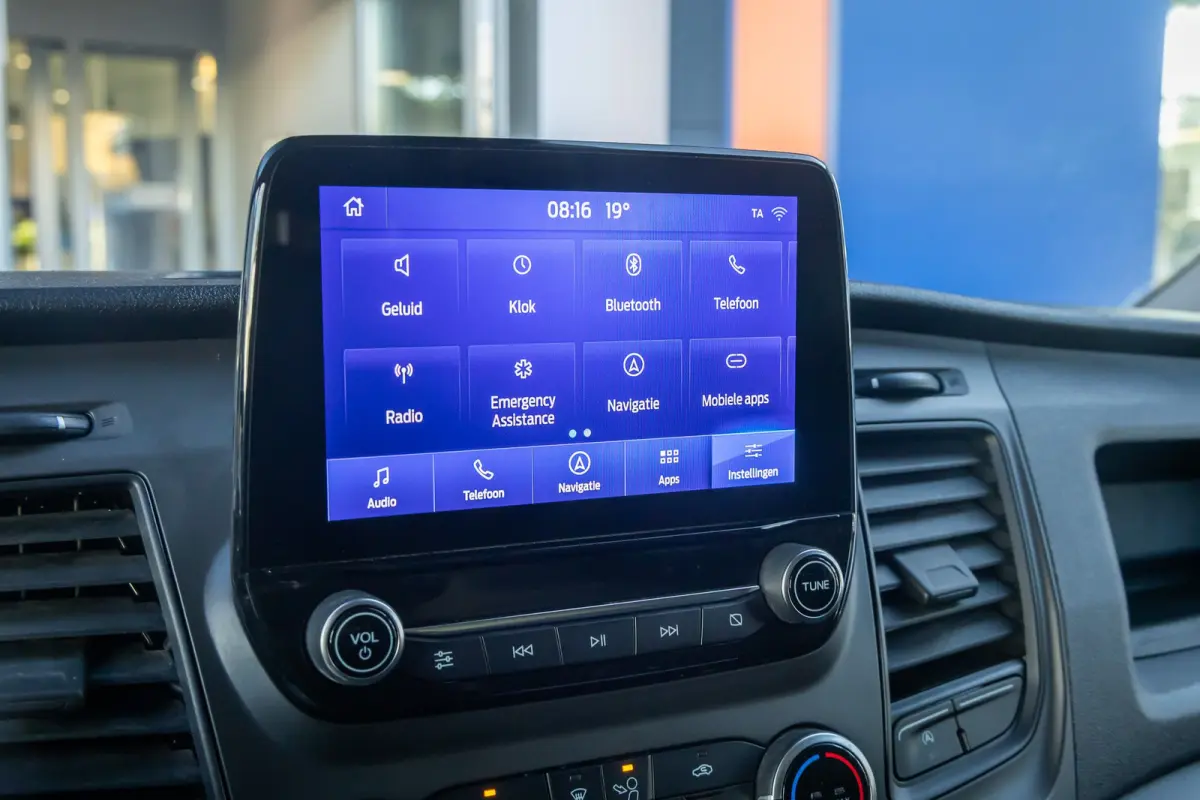 300 2.0 TDCI L2H1 Trend | Trekhaak | Camera | Parkeersensoren | Airco | Apple Carplay/Android Auto | Airco | Apple Carplay/Android Auto|telefoonintegratie premium | Cruise control