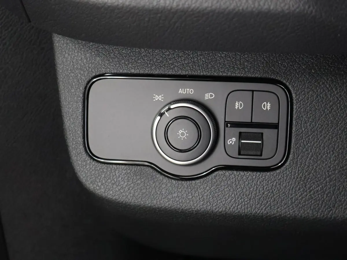 319 L2H2 RWD SELECT | BPM VRIJ | LED | DISTRONIC | WINTERPAKKET | NAVIGATIE
