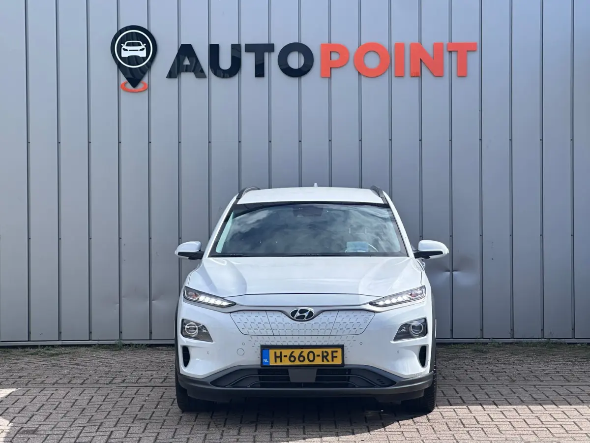 EV Premium 64 kWh WPOMP TREKHAAK SOH 99% 1 EIG DEALER OND HEAD-UP