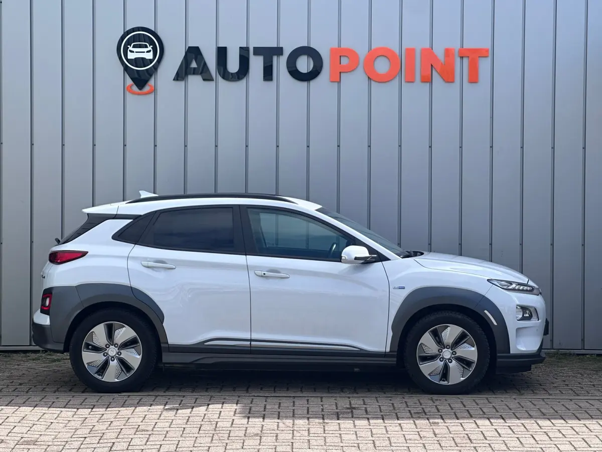 EV Premium 64 kWh WPOMP TREKHAAK SOH 99% 1 EIG DEALER OND HEAD-UP