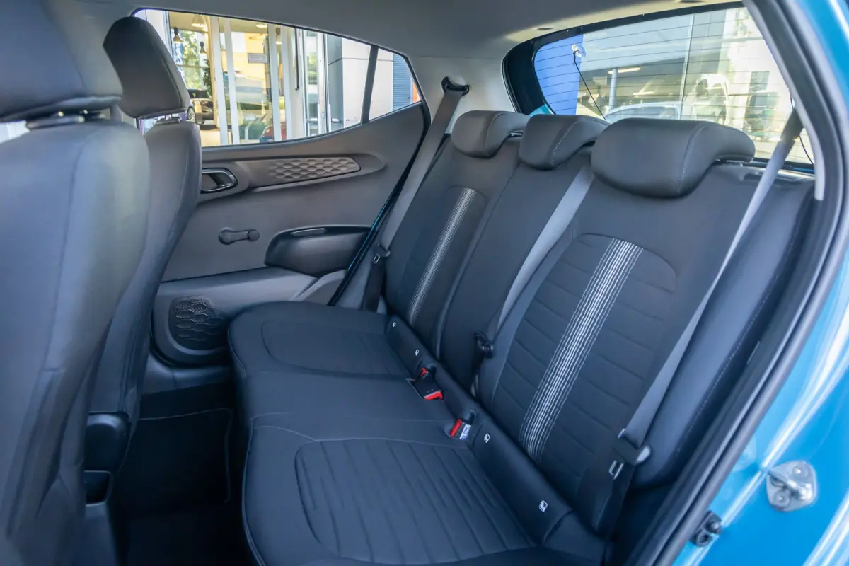 1.0 Comfort Smart 5-zits | Apple Carplay/Android Auto | Navigatiesysteem | Cruise control | Afwijkende dakkleur | Airco | Apple Carplay/Android Auto|telefoonintegratie premium