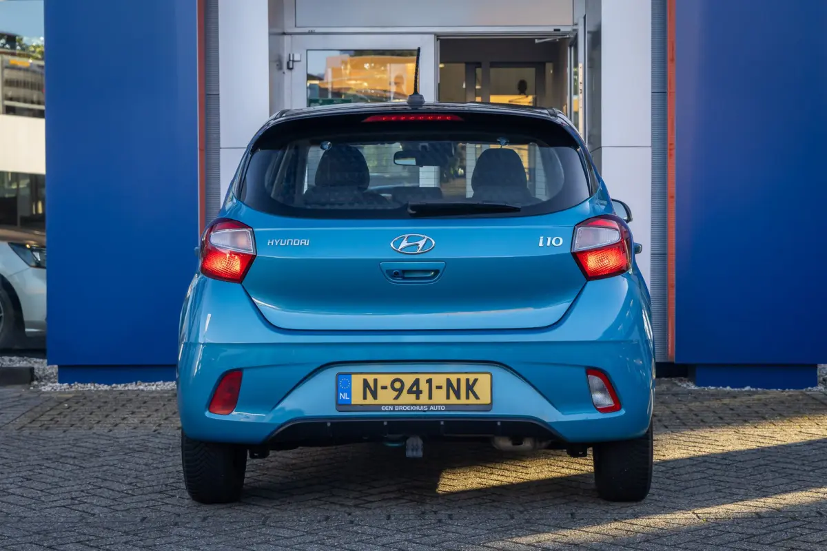 1.0 Comfort Smart 5-zits | Apple Carplay/Android Auto | Navigatiesysteem | Cruise control | Afwijkende dakkleur | Airco | Apple Carplay/Android Auto|telefoonintegratie premium