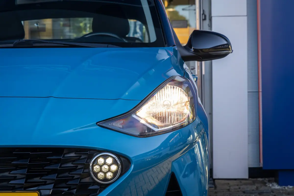 1.0 Comfort Smart 5-zits | Apple Carplay/Android Auto | Navigatiesysteem | Cruise control | Afwijkende dakkleur | Airco | Apple Carplay/Android Auto|telefoonintegratie premium