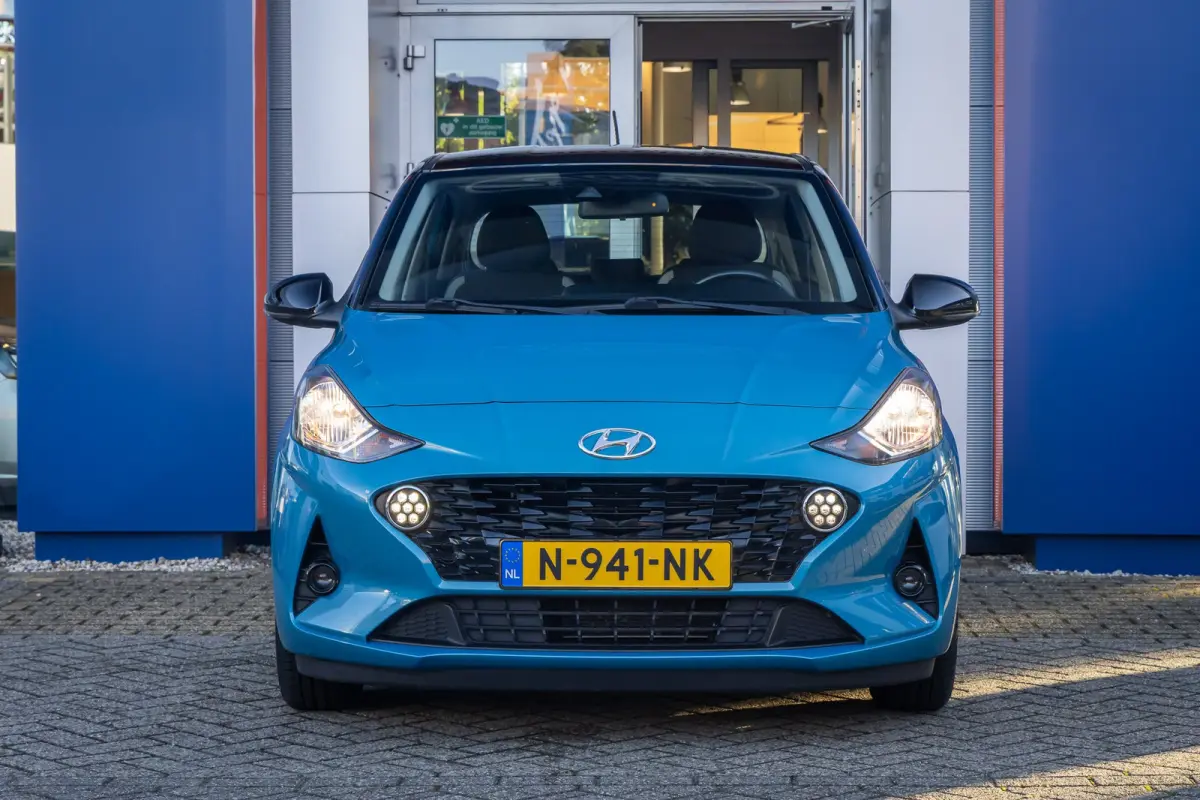 1.0 Comfort Smart 5-zits | Apple Carplay/Android Auto | Navigatiesysteem | Cruise control | Afwijkende dakkleur | Airco | Apple Carplay/Android Auto|telefoonintegratie premium