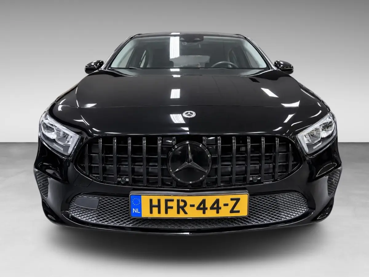 250 e 19''AMG WIDE SCREEN NAVI/V-COCKPIT/DAB/CARPLAY/LED/STOEL-M//