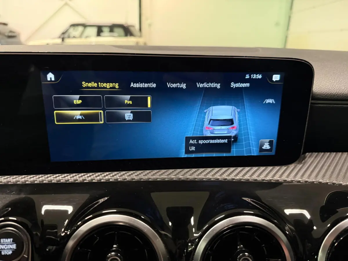 250 e 19''AMG WIDE SCREEN NAVI/V-COCKPIT/DAB/CARPLAY/LED/STOEL-M//