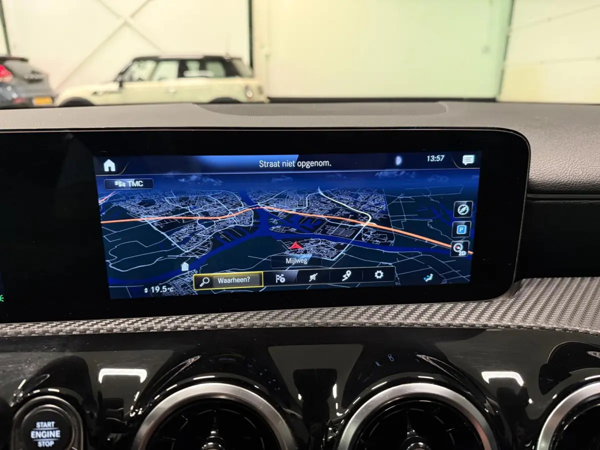 250 e 19''AMG WIDE SCREEN NAVI/V-COCKPIT/DAB/CARPLAY/LED/STOEL-M//
