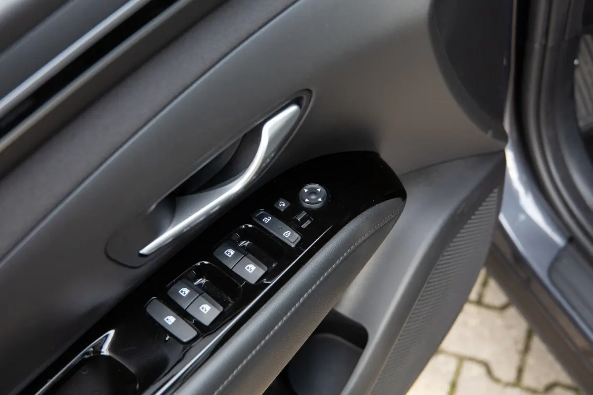 1.6 T-GDI PHEV Comfort , SOH 100%, Adap. cruise, Stoel/stuurverwarming, Carplay,